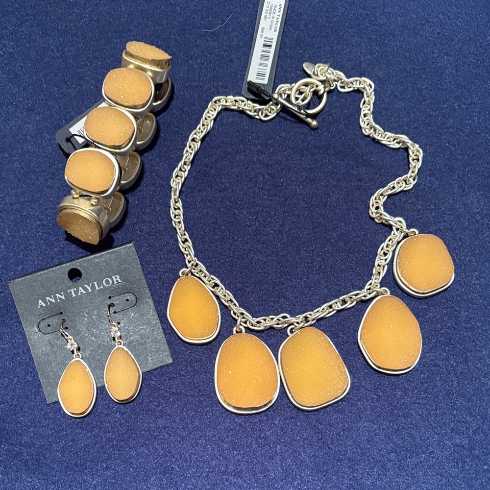 Ann Taylor Gold-Tone Necklace with Amber Yellow Cabochons and Matching Earrings